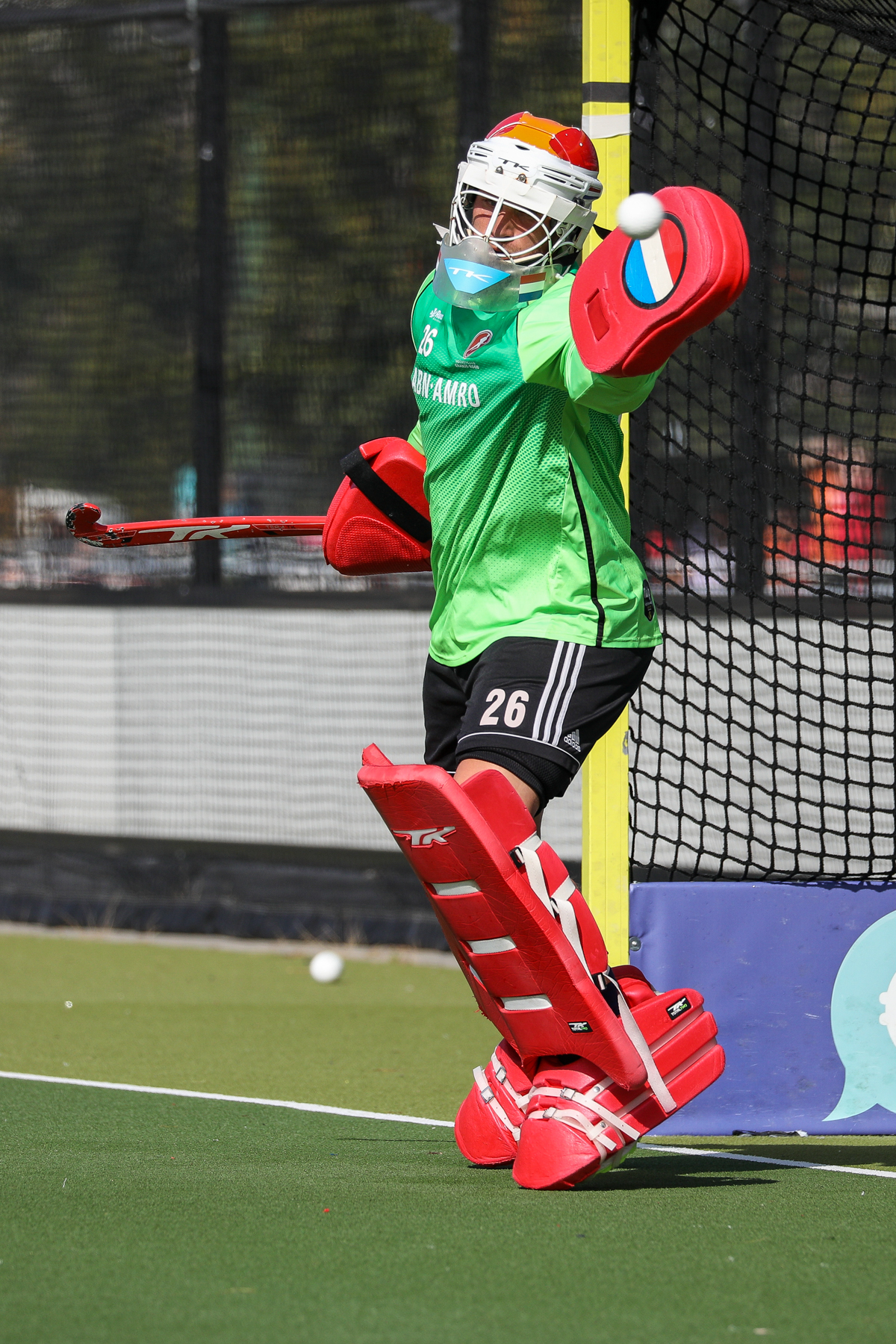 H1, Oranje-Rood, seiz 20-21, tilburg